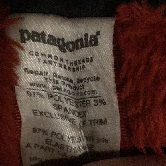 Patagonia Red and Burgundy Women's Jacket - Picture 6 of 8